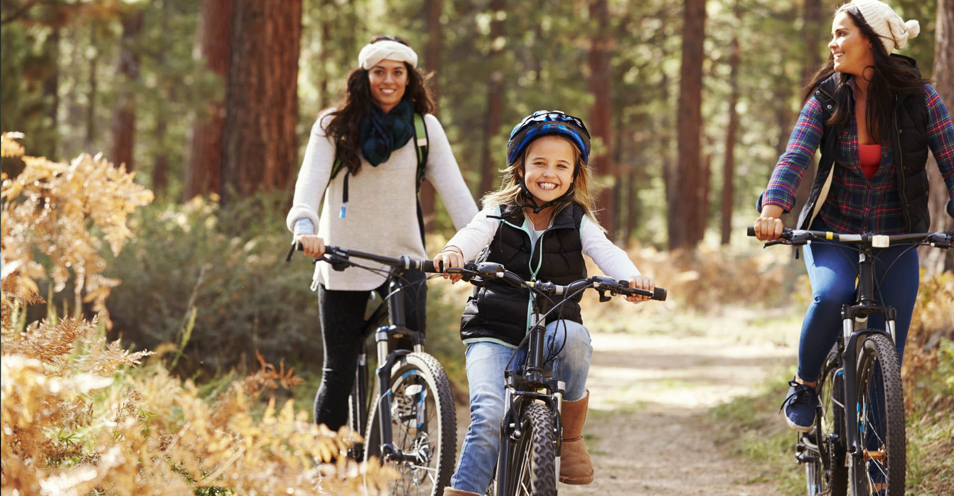 Cykling - Familj cyklar